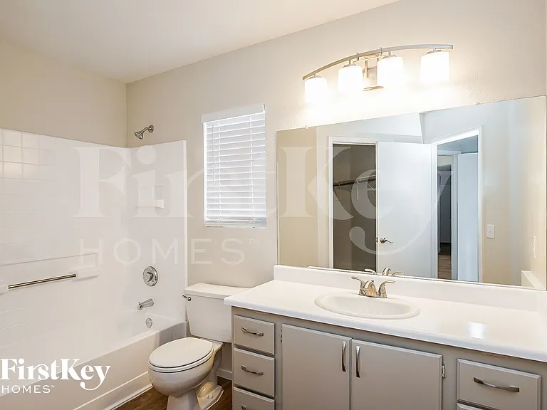 4600 W La Madre Way — Photo 8