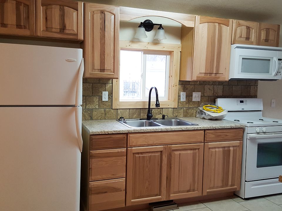 1st image of 120 N Penland St