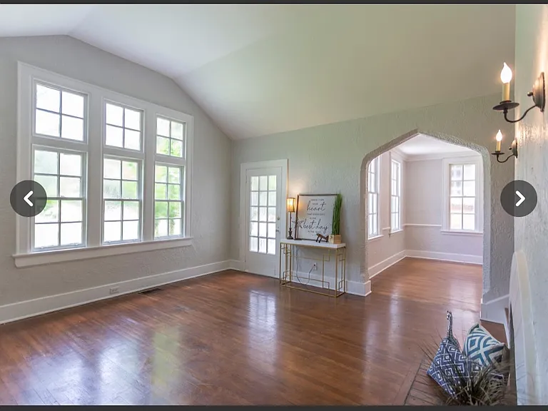2405 College St — Photo 18