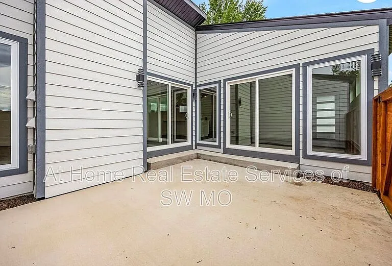 3481 W Moark St — Photo 13