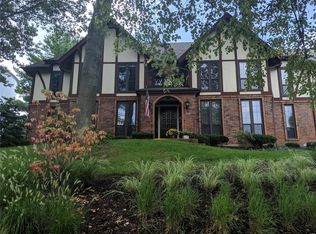 1026 Kehrs Mill Rd UNIT 6, Ballwin, MO 63011