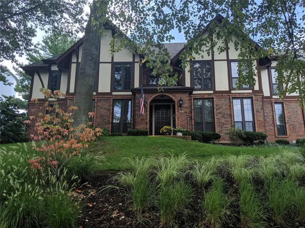 1026 Kehrs Mill Rd Unit 6, Ballwin, MO 63011