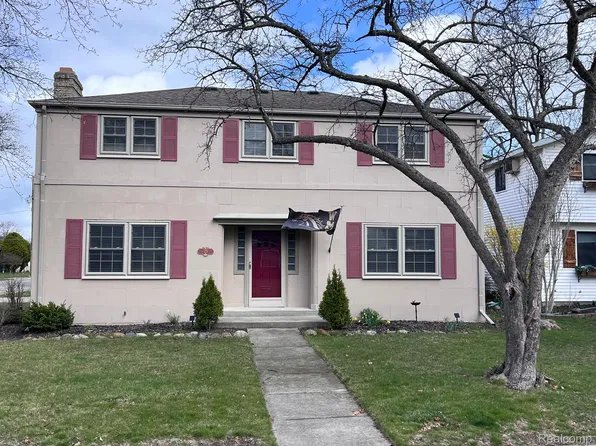 721 Edison Blvd, Port Huron, MI 48060