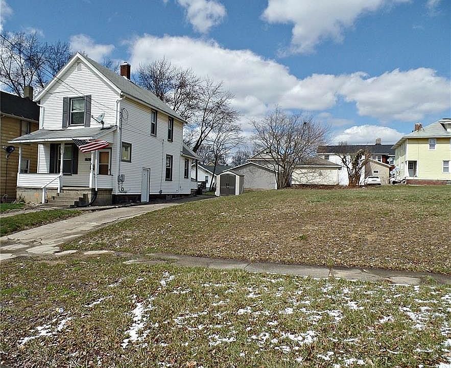 1st image of 238 E Main St