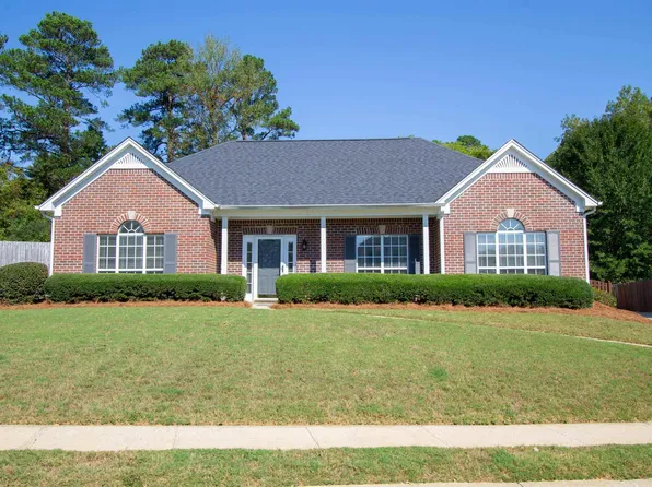 240 Chadwick Ln, Helena, AL 35080