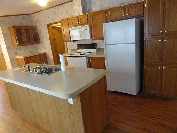 4th image of 3595 Township Road 26 #22