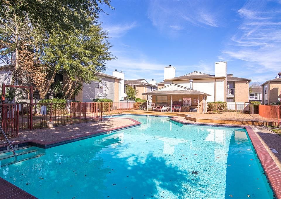 1st image of 260 El Dorado Blvd APT 3106
