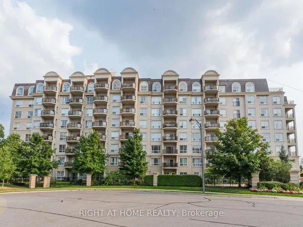 1 Maison Parc Ct, Vaughan, ON
