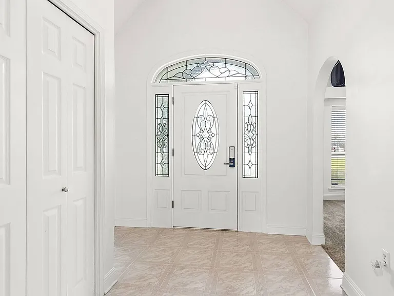 83 Lake Lorraine Cir — Photo 10