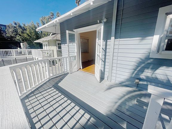 Large, sun drenched raised deck