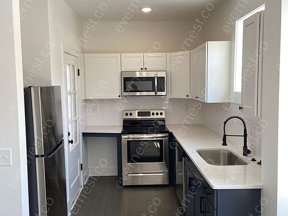 3rd image of 111 N Foushee St Unit 3
