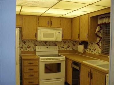 3rd image of 5850 Summerfield Ct #52A