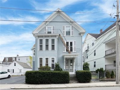 129 Snow St, Woonsocket, RI, 02895