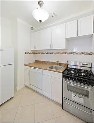 Rented by Joanna Cutler Real Estate | media 3