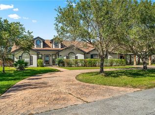 1911 Lion Lake Dr S, Weslaco, TX 78596