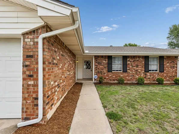 811 Garden Grv, Yukon, OK 73099