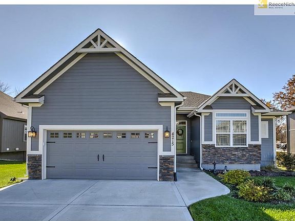 2nd image of 4215 NE 85th Ter
