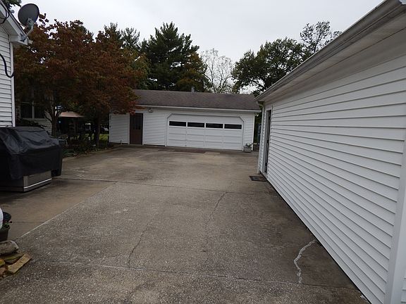 Rear 2 Car + Workshop