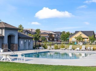 7965 S Red Cliff Ave, Boise, ID 83716