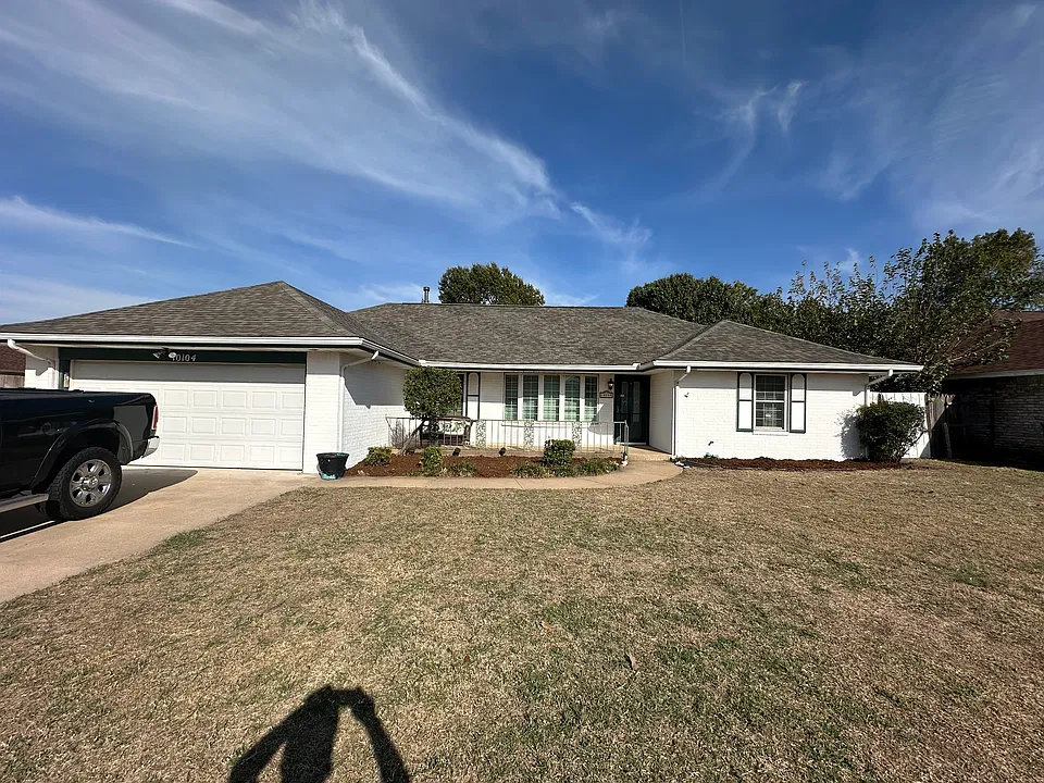 10104 S Ranchwood Manor Dr