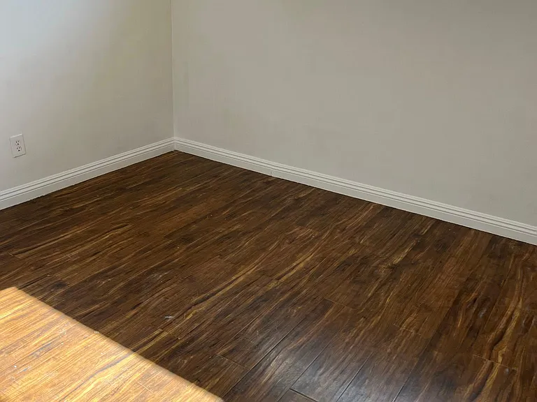 732 Illinois St — Photo 14