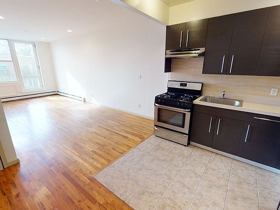 4th image of 6715 Austin St APT 4A