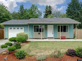 835 N 6th St, Aumsville, OR