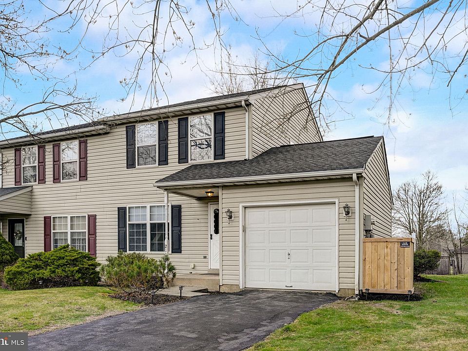 2109 Clover Mill Rd, Quakertown, PA 18951 Zillow