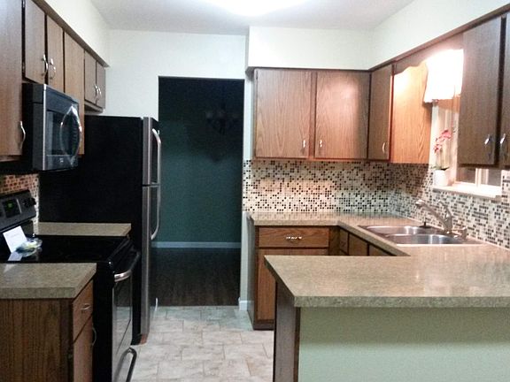 5th image of 7225 Sherwood Ln