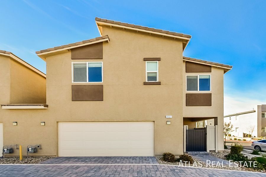1st image of 4527 Sapphire Moon Ave