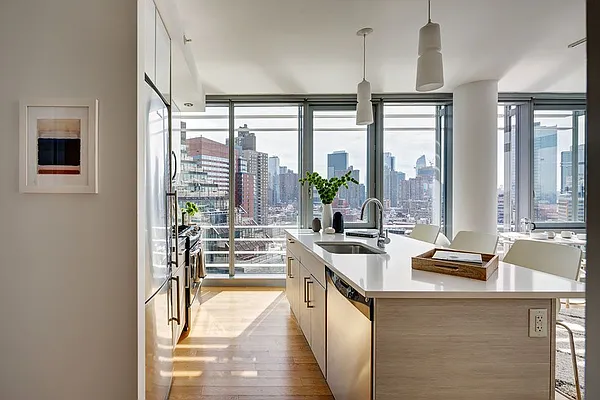 Rented by Two Trees | media 61