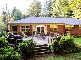 92 Reservoir Ridge Dr, Cullowhee, NC 28723