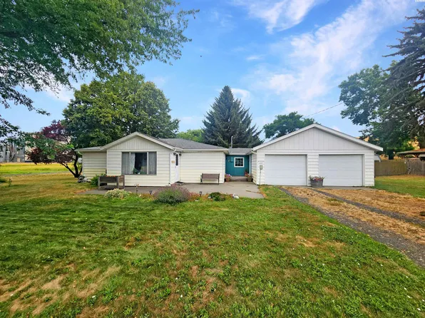 32 Hill Ave, Colfax, WA 99111