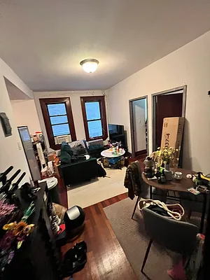 Rented by Manhattan Dwelling Corporation | media 7