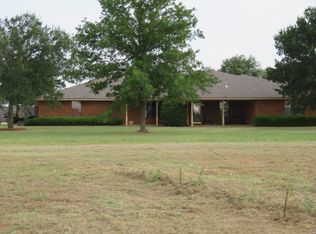 3027 Fm 368 S, Iowa Park, TX 76367
