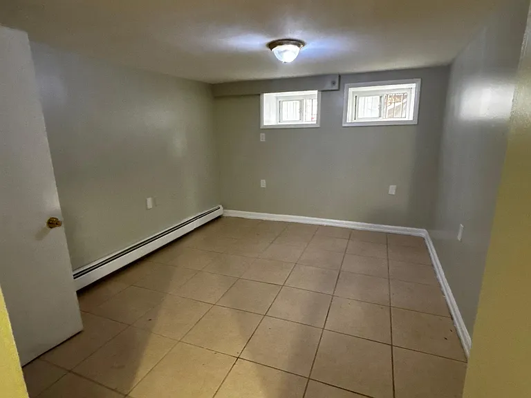 66 N 9th St #B3 — Photo 2