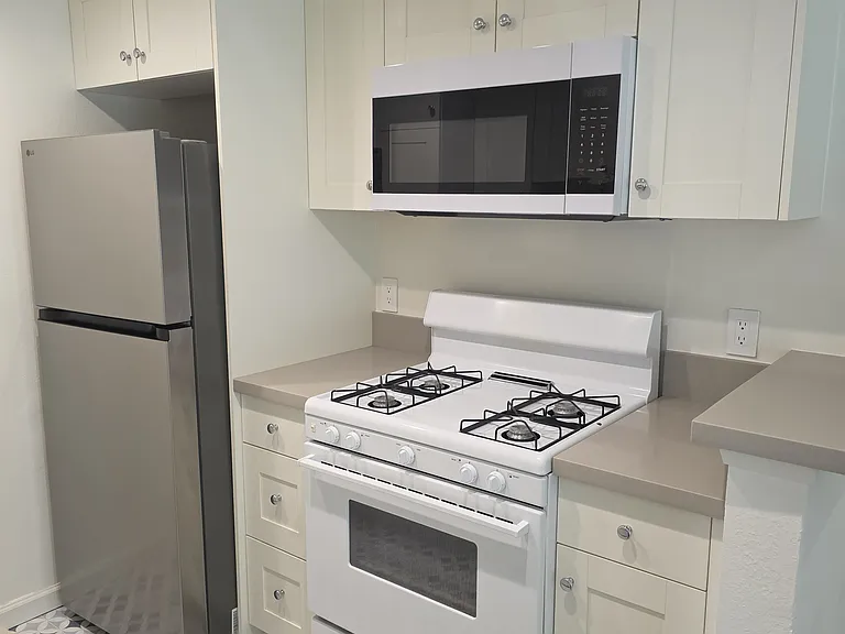 4220 Arch Dr #1 — Photo 8