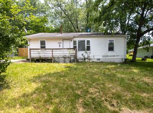 2806 Flora Dr, Columbia, MO 65202