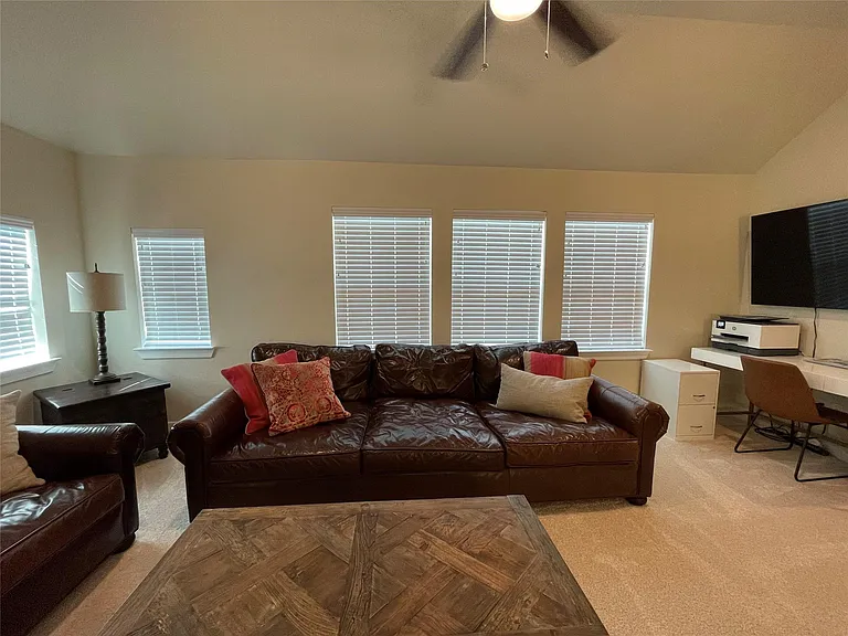 22 Clearview Terrace Pl — Photo 31