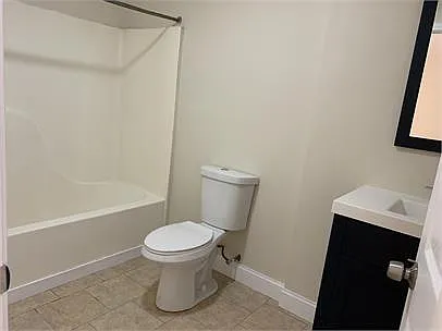 204 Grand Ave #2 — Photo 39