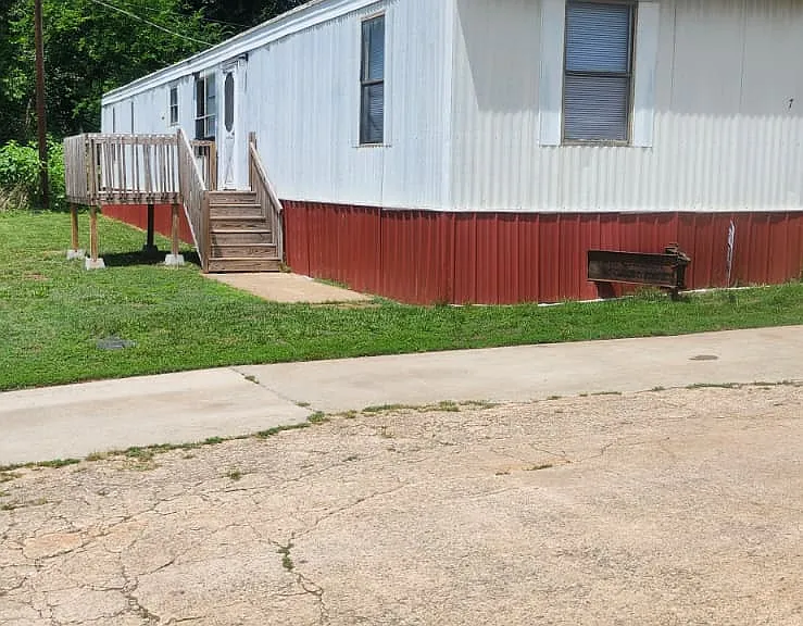 8364 Cedar St — Photo 50
