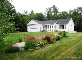 25 Evergreen Dr, Saco, ME 04072
