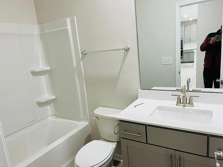 745 Riguard Way — Photo 6