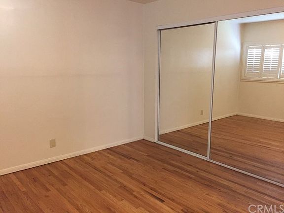 5th image of 112 Cary Ln