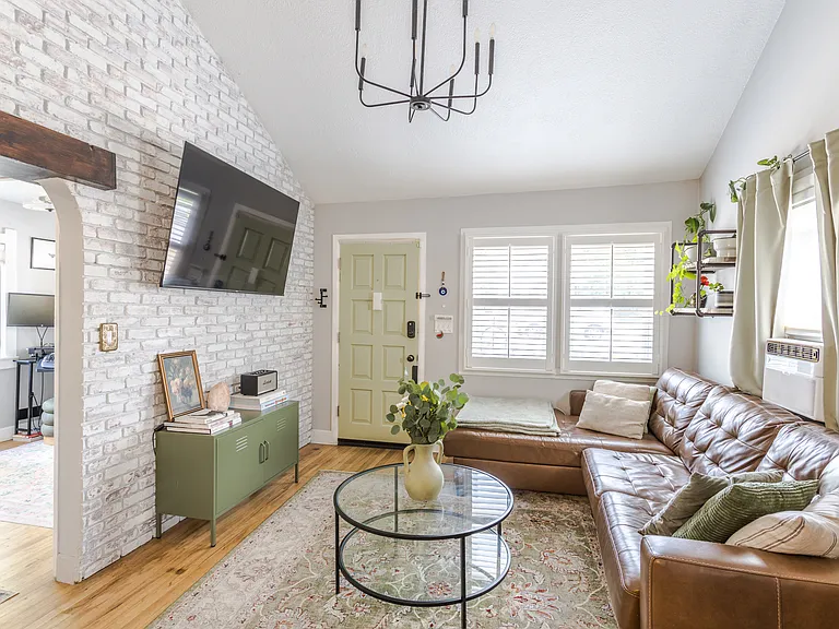 4229 S Delaware St — Photo 3