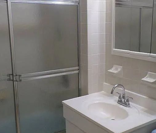 5th image of 43-11 69th St #3