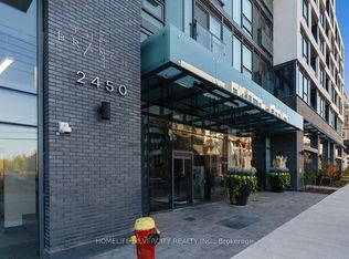 2450 Old Bronte Rd #811, Oakville, ON L6M5P6