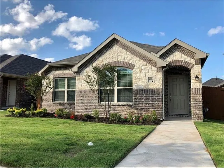 4002 Bighorn Dr — Photo 6