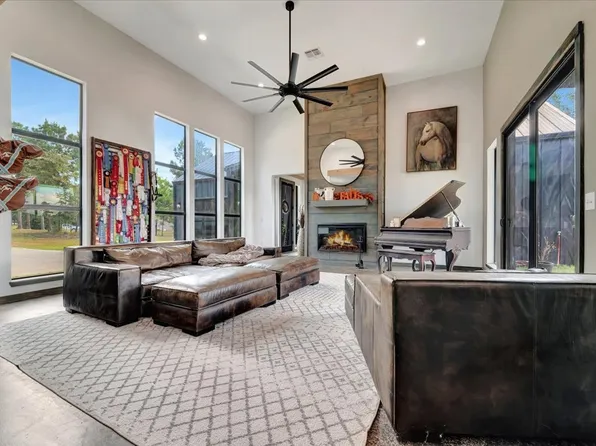 191 Westview Dr, Lufkin, TX 75904