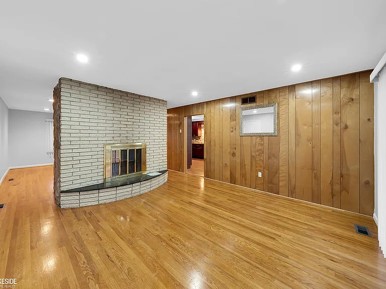 107 Bloomfield Blvd — Photo 8